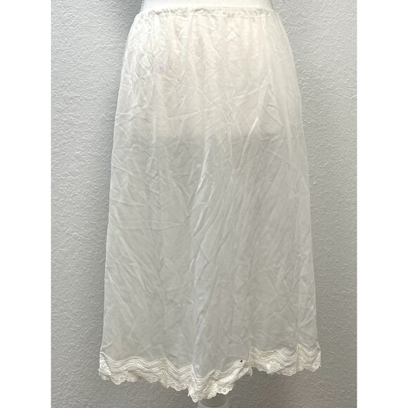 VTG Womens MEDIUM White 22" Half Slip Eyelet Lace Hem Trim Lingerie *Stains* - Picture 1 of 8
